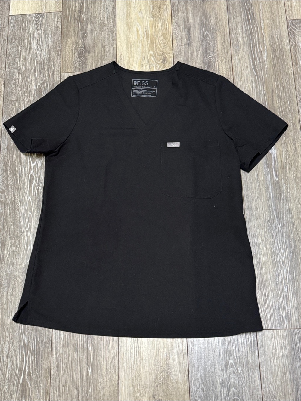 Figs Women’s  Black V-Neck Medical Top